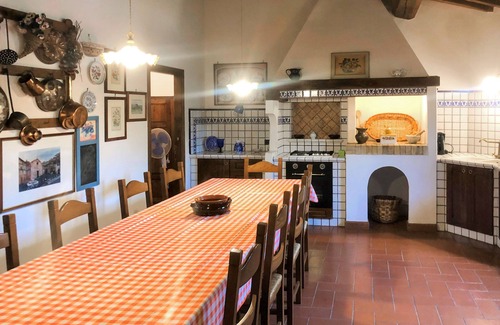 Poggiarello House | Antico Borgo San Lorenzo by Interhome