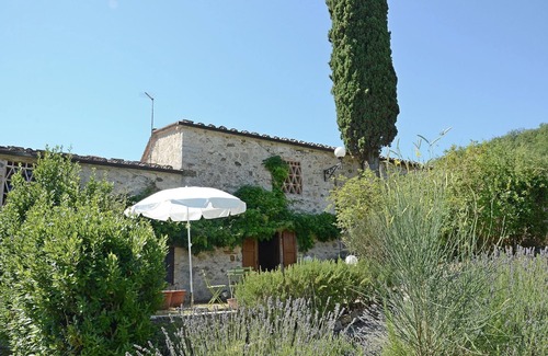 Castellina in Chianti Apartment | Antico Cipresso, Navico, Castellina in Chianti, Siena and Chianti