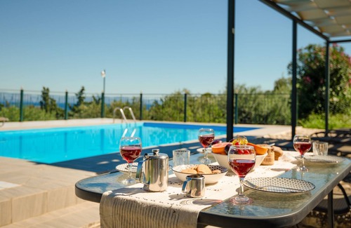 Koutsi Apartment | Antigoni Villa Dio: Shared pool, stunning views, A/C