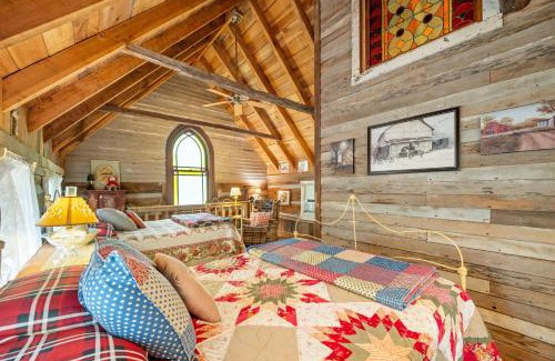 Gnaw Bone House | Antique Cabin
