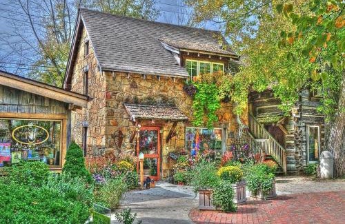 Gnaw Bone House | Antique Cabin