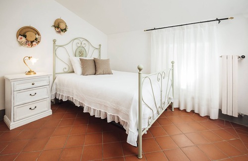 Capannori Resort | Antique Farmhouse On The Hills Of Lucca