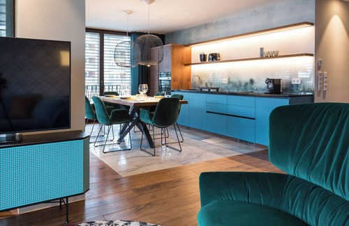 Brunico Apartment | Anton Dolomites Hideaway-luxusapartment 'sole' mit Spa u. Pool-kronplatz Bruneck