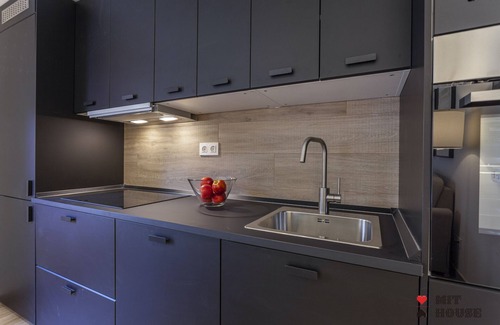 Atocha Apartment | Antonio Lopez XIV apartment in Madrid