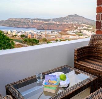 Akrotiri Bed & Breakfast | Anya Suites Santorini