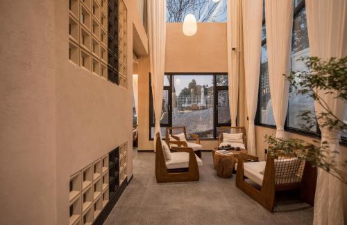 Xiaguan Hotel | Anyu Aranya Collection sea view Resort Hotel