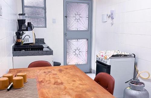 Padre Eustaquio Apartment | Apê Caramelo I Tranquilo e com garagem, fácil acesso ao centro de BH e Expominas