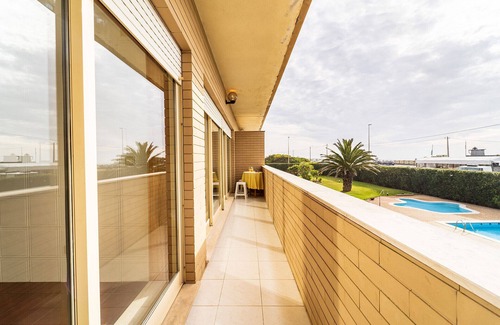Apulia Apartment | Apúlia Moinhos - T2 localizado frente à praia by House and People
