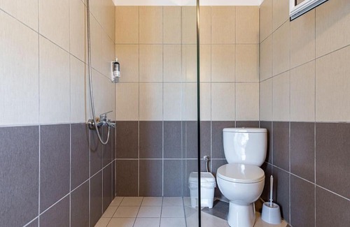 Himare Apartment | Ap 7 - Villa Goro wPool, Views, Kitchen & Parking