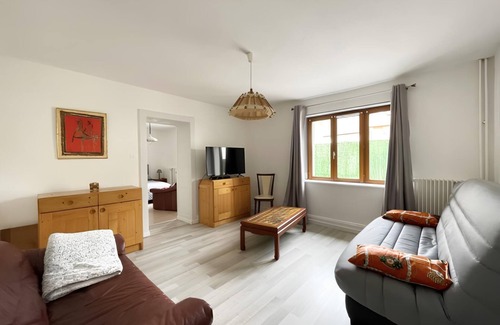 Saint-Etienne-les-Remiremont Apartment | Appartement F2 au Pied du Fossard 2 Étoiles