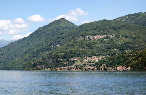 Maccagno Apartment | Apartment Verdi in Maccagno con Pino e Veddasca - 4 persons, 2 bedrooms