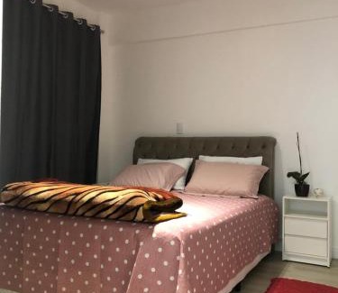 Neva Apartment | Ap no centro com ar condicionado e Garagem Coberta