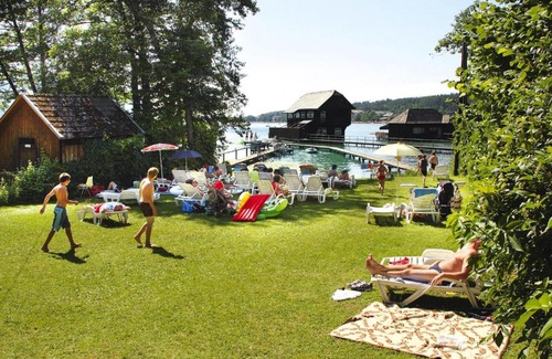 Unterburg am Klopeiner See Apartment | Apartment in St Kanzian with balcony