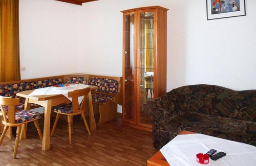 Unterburg am Klopeiner See Apartment | Apartment in St Kanzian with balcony