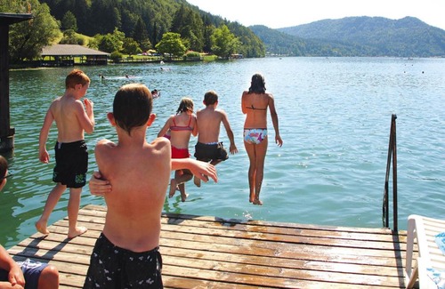 Unterburg am Klopeiner See Apartment | Apartment in St Kanzian with balcony