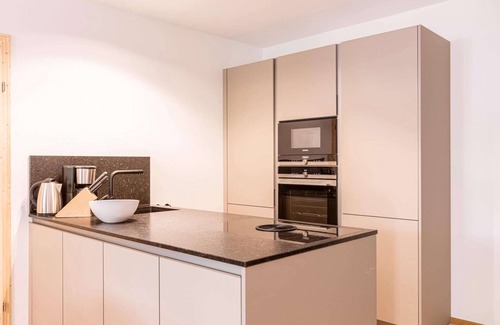 Sankt Martin am Tennengebirge Apartment | Apartment with shared infinity pool