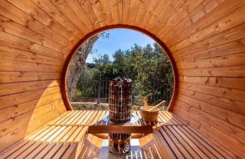 Asprogerakata Villa | Apanema Mindfulness with Heated Pool, Sauna and Ultra Fast WiFi