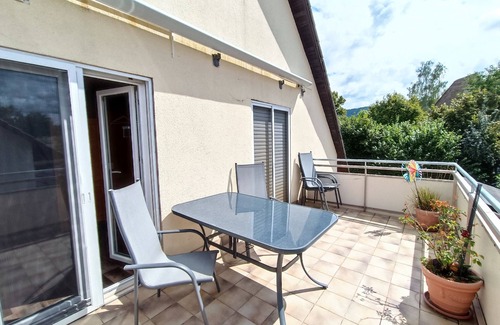 Dattingen Apartment | Apartment 'Am Bach' with Balcony and Wi-Fi
