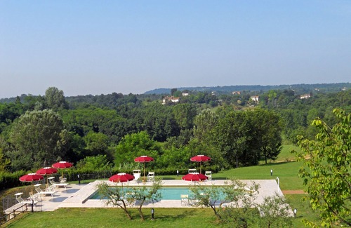 Fucecchio Apartment | Aparment Perfect for Families In Holiday Home With Pool, Park, Wi-Fi & Hammocks!
