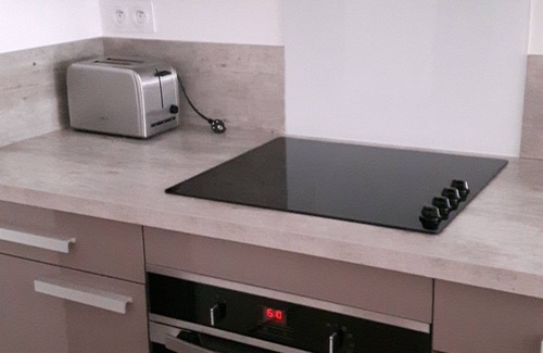 Apt Apartment | Apart. 4 * Modern Spacious with garden - Secure parking