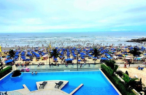 Litoral de Sao Paulo Apartment | Apartamento de Frente Para o Mar, Vista Cinematografica
