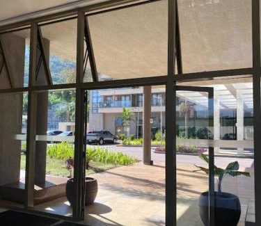 Camorim House | Apart Hotel - Riocentro/Rock in Rio c/ArCond. Frigobar, Garagem, Mercadinho, Cafeteria
