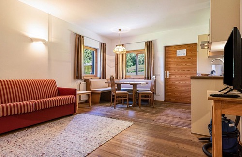 Castelrotto Apartment | Apartment "Ferienparadies Sabina Piz" in the Nature Reserve directly on the Alpe di Siusi