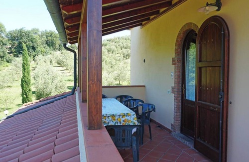 Montecatini Val di Cecina Apartment | Apartment 'Appartamento 6' with Shared Pool, Wi-Fi and Air Conditioning