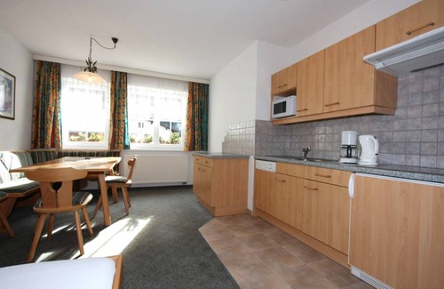 Ebene Hotel | Apart Tirolerland - INCL. LIFT PASS Apartment, sleeps 7 (approx. 70 m²), SC