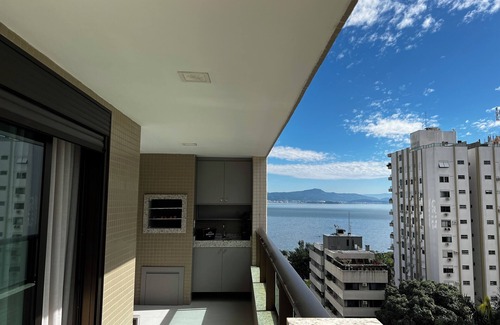 Agronomica Apartment | Apartamento Moderno a 1 Quadra da Av. Beira-mar Norte - Florianópolis