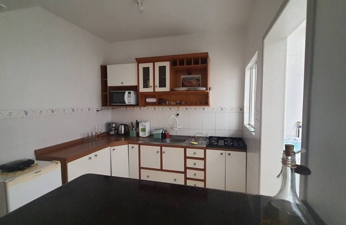 Menino Deus Apartment | Apartamento com 2 Dormitórios no Menino Deus Junto ao Shopping Praia de Belas