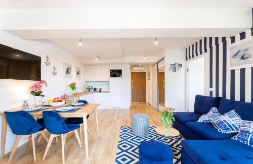 Poddabie Apartment | Apartament 21B Niebieskie Apartamenty Poddąbie z basenem krytym, odkrytym, salą zabaw, animacjami
