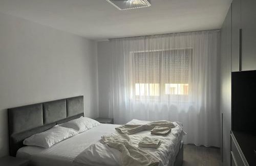 Tasnad Apartment | Apartament 5ive