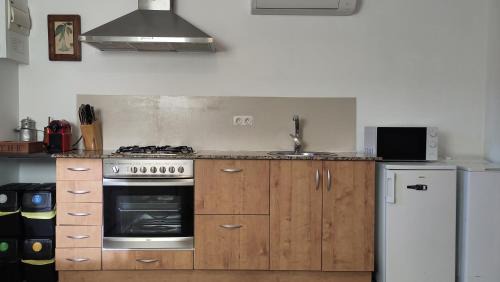 Sant Esteve d'en Bas Apartment | Apartament a Mas l'Erm