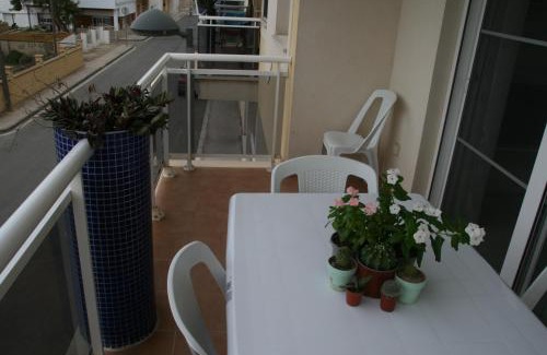 Sant Jaume d'Enveja Apartment | Apartament Franmar
