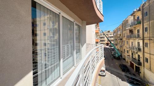 Msida Apartment | Apartament in Ta' Xbiex 3BR- 3 min Yatch Marina