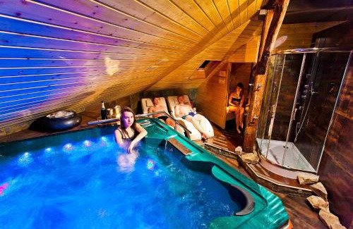 Strzyzow Apartment | Apartament Pool SPA z jacuzzi