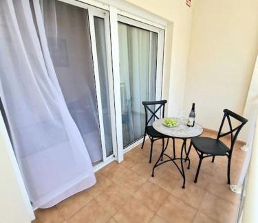 Sant Jaume d'Enveja Apartment | Apartament Sant Jaume D'enveja