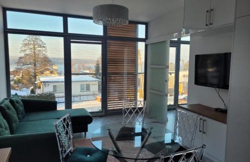 Charzykowy Apartment | Apartament Turystyczny z widokiem na jezioro