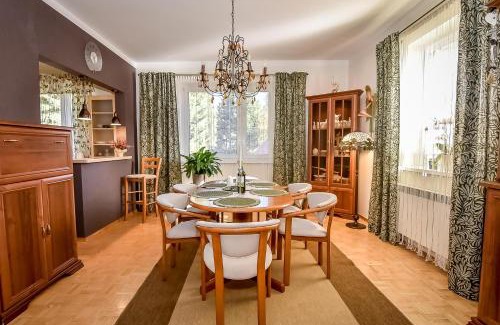 Ponice Apartment | Apartament w Alejce
