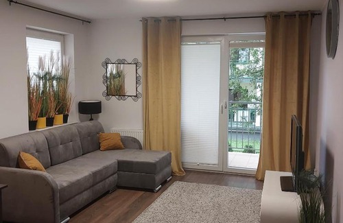 Darlowko Apartment | Apartament w Bursztynowych Komnatach