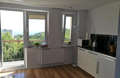 Wzgorze Swietego Maksymiliana Apartment | Apartament z widokiem na morze