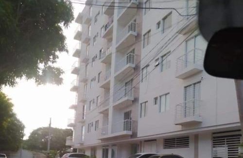 Comuna 3 Apartment | Apartamento 802 Papiros