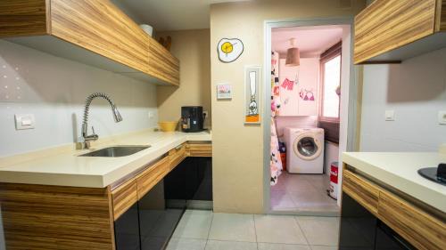 Alhendin Apartment | Apartamento Alhambra a 8 minutos de Granada, con Parking y Piscina