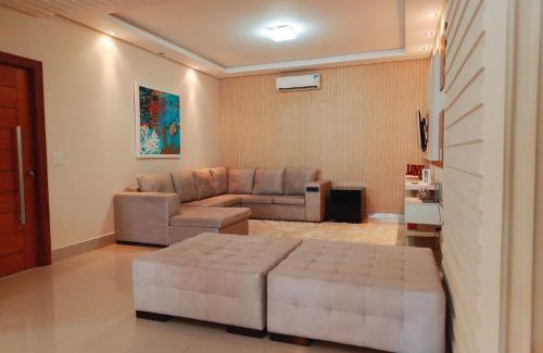 Centro Apartment | Apartamento alto padrão com 3 suítes, sala 3 ambientes todos com ar, ambientes novos e moderno.