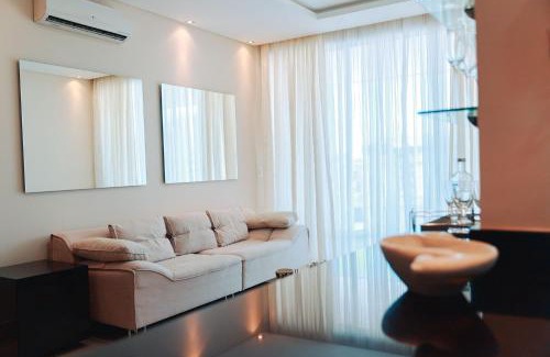 Centro Apartment | Apartamento alto padrão com 3 suítes, sala 3 ambientes todos com ar, ambientes novos e moderno.