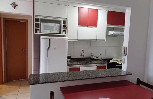 Estufa I Apartment | Apartamento Ar Piscina, Espaço Kids no Itaguá – e localização privilegiada!