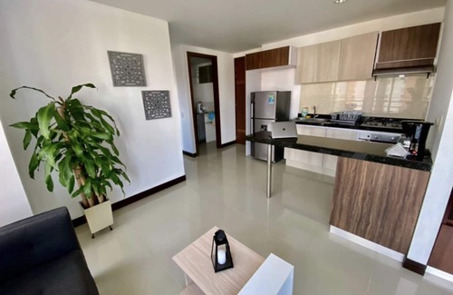 Cali Apartment | Apartamento Cómodo y Estratégico Cerca de Valle del Lili y Jardín Plaza