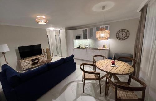 Puerto Rey Apartment | Apartamento Capi Premium Vera Costa
