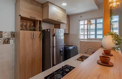 Acopi House | Apartamento con balcón y piscina en Cali